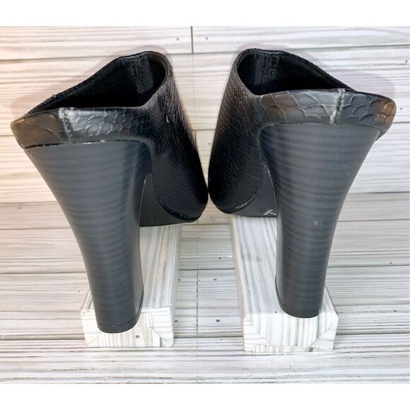 American Eagle Black Snakeskin Design Mules S: 8.5 - Picture 6 of 8
